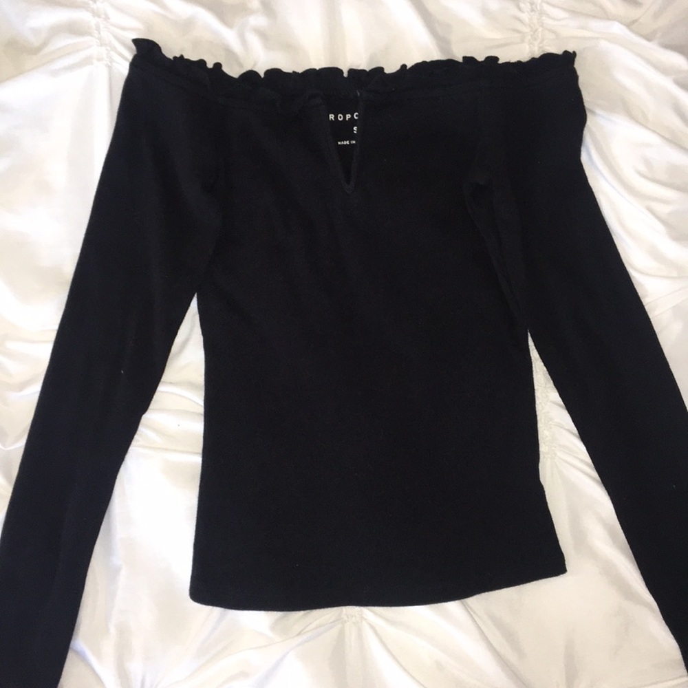 Aeropostale Black Off-the-Shoulder Top